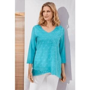 NWT Soft Surroundings Malolo Tunic top shirt blue Sz M floral embroidered V neck